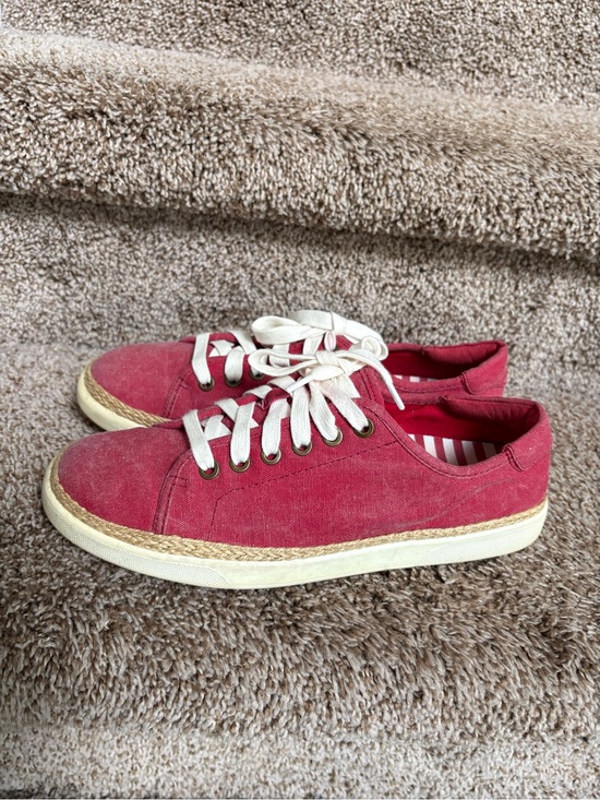 Vionic Shoes - Vionic Women's Red Jean Fabric Sneaker Shoes.